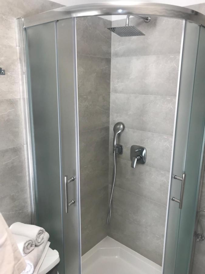 חוואר Hvar Apartments Felix מראה חיצוני תמונה