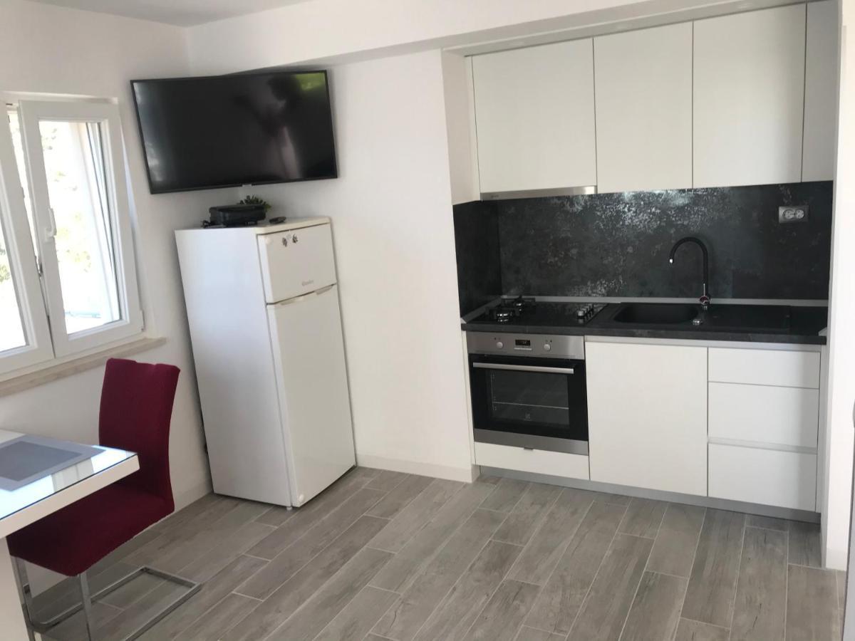 חוואר Hvar Apartments Felix מראה חיצוני תמונה