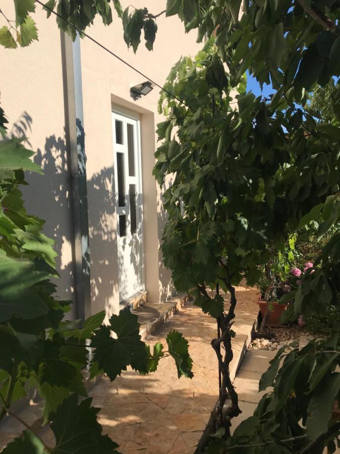 חוואר Hvar Apartments Felix מראה חיצוני תמונה