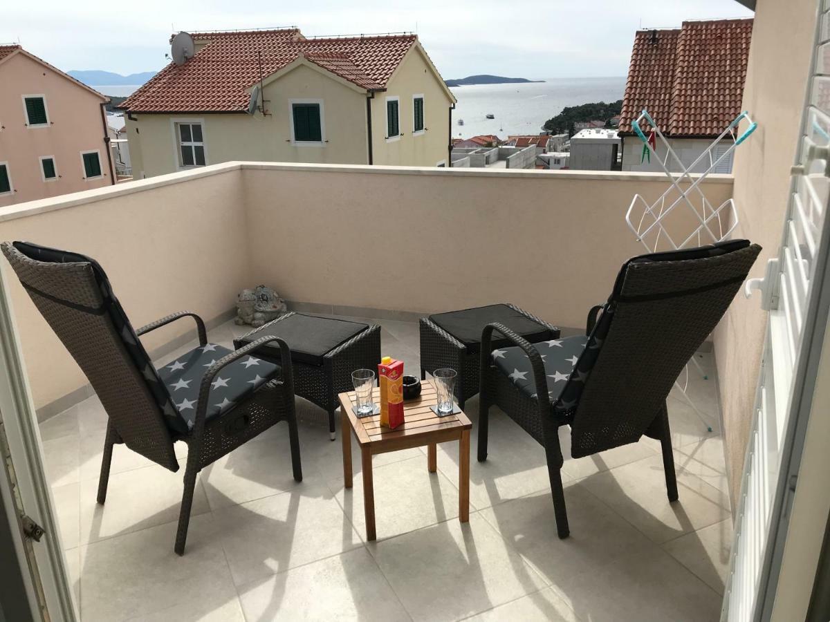 חוואר Hvar Apartments Felix מראה חיצוני תמונה