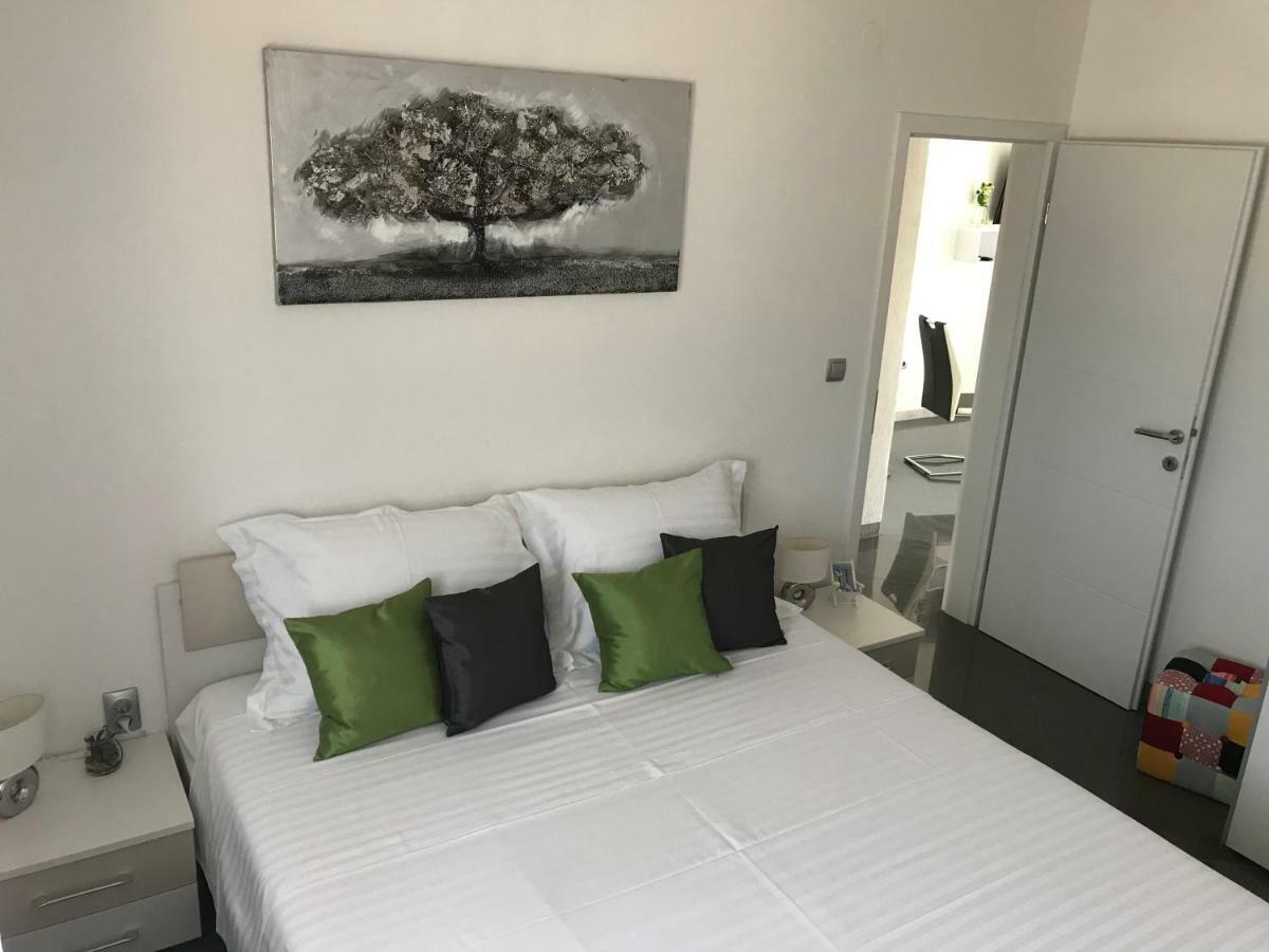 חוואר Hvar Apartments Felix מראה חיצוני תמונה